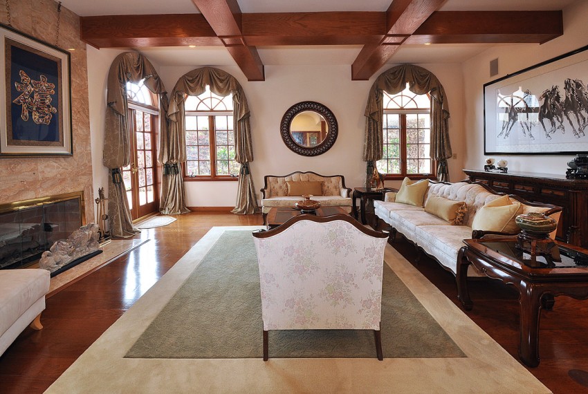 17 Via Martinez Living room view 1