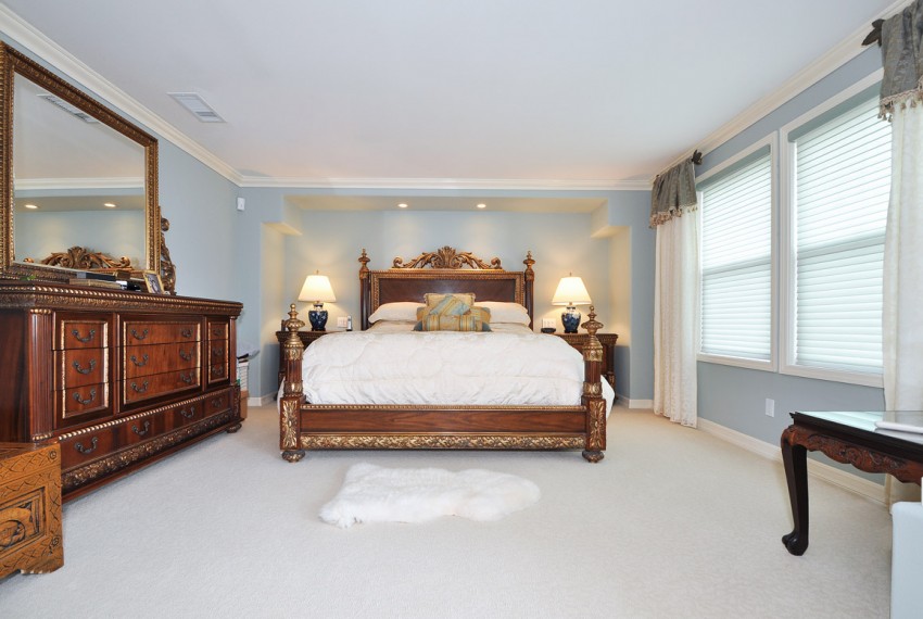 21 Sail View Master bedroom